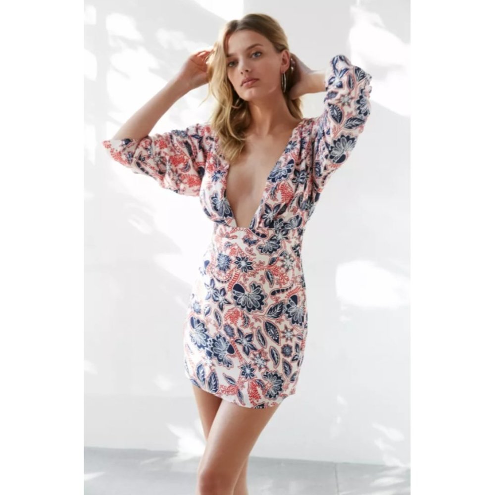 Urban Outfitters ISLA NWT Long Sleeve Paisley Mini Party Dress Women's Small